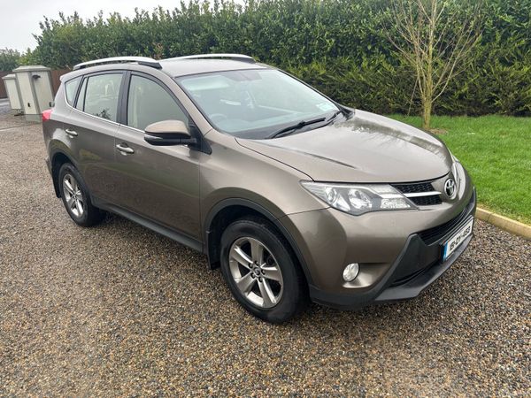 Toyota RAV4 SUV, Diesel, 2015, Bronze