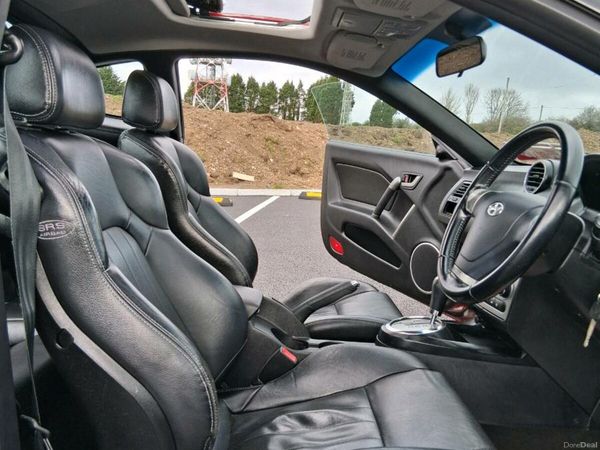 Hyundai Coupe Coupe, Petrol, 2007, Red