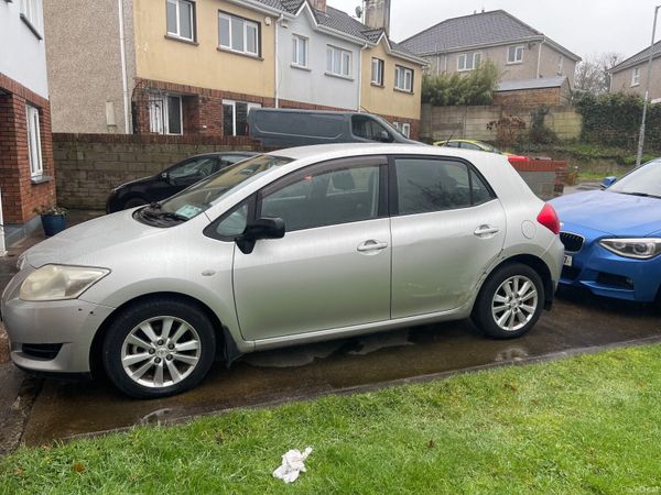 Toyota Auris Hatchback, Petrol, 2007, Silver