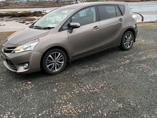 Toyota Verso MPV, Diesel, 2016, Bronze