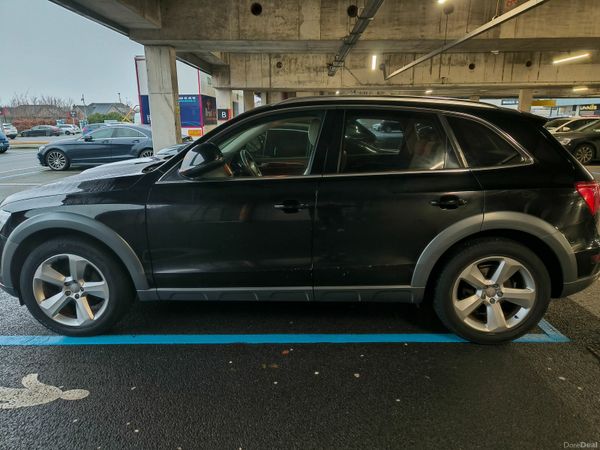 Audi Q5 SUV, Diesel, 2012, Black