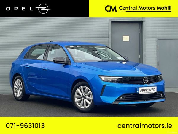 Opel Astra Hatchback, Petrol, 2025, Blue