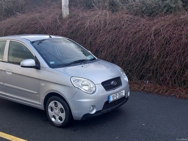 Kia Picanto Hatchback, Petrol, 2010, Silver