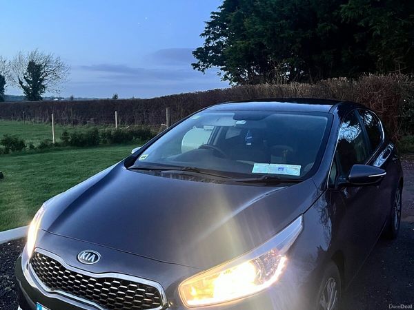 Kia Ceed Hatchback, Diesel, 2017, Grey
