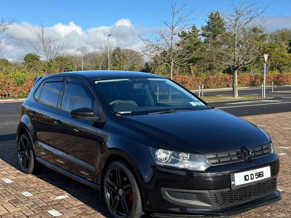 Volkswagen Polo Hatchback, Petrol, 2010, Black