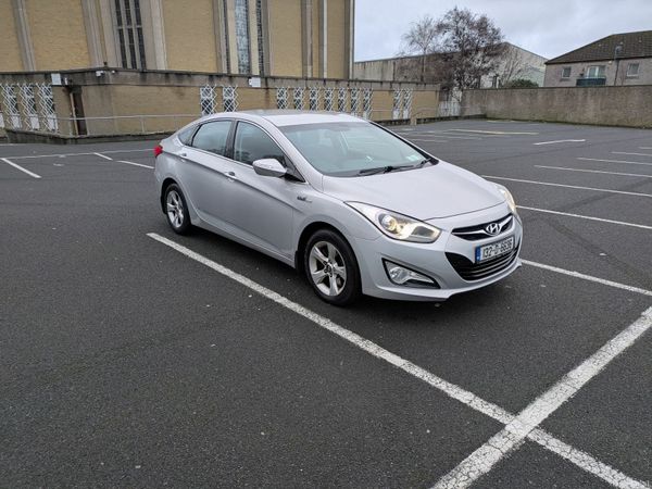 Hyundai i40 Saloon, Diesel, 2013, Silver