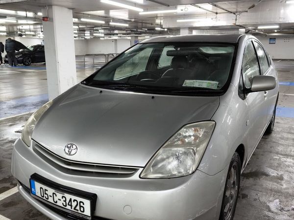 Toyota Prius Hatchback, Petrol Hybrid, 2005, Silver
