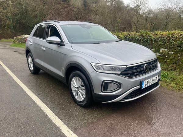 Volkswagen T-Roc SUV, Diesel, 2023, Grey