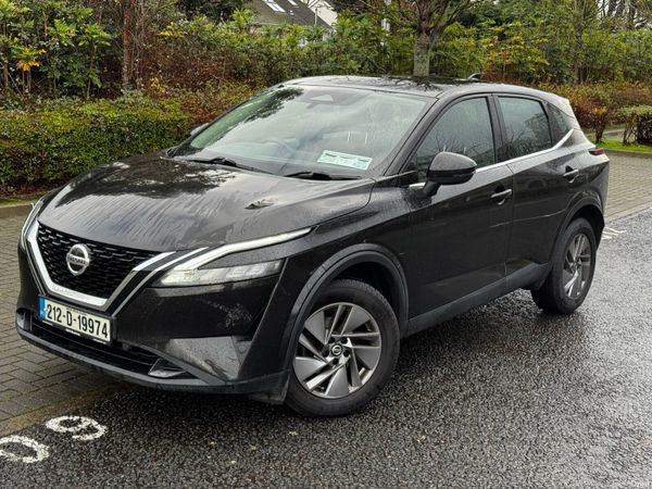 Nissan Qashqai MPV, Petrol, 2021, Black