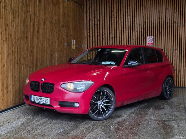 BMW 1-Series Estate/Jeep, Diesel, 2012, Red