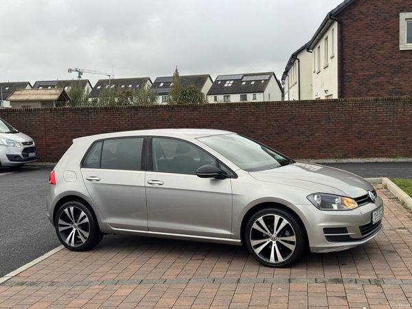 Volkswagen Golf Hatchback, Petrol, 2013, Silver