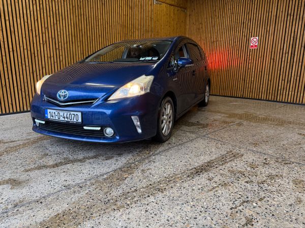 Toyota Prius MPV, Petrol Hybrid, 2014, Blue