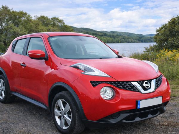 Nissan Juke SUV, Diesel, 2017, Red