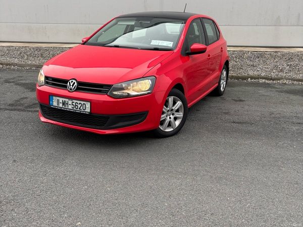 Volkswagen Polo Hatchback, Diesel, 2011, Red