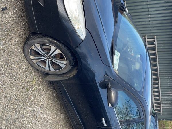 Renault Fluence Saloon, Diesel, 2012, Black