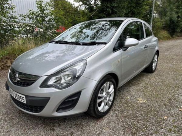 Vauxhall Corsa Hatchback, Petrol, 2014, Silver