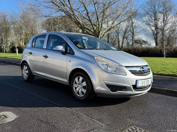Opel Corsa Hatchback, Petrol, 2011, Silver