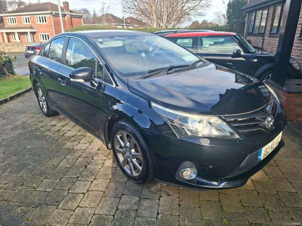 Toyota Avensis Saloon, Diesel, 2013, Black