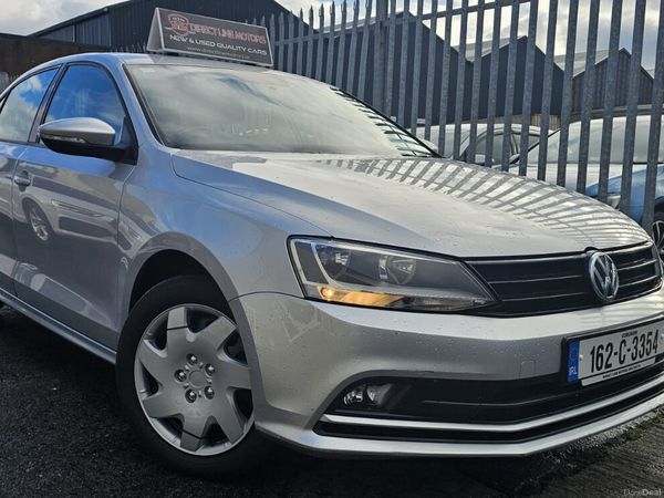 Volkswagen Jetta Saloon, Petrol, 2016, Silver