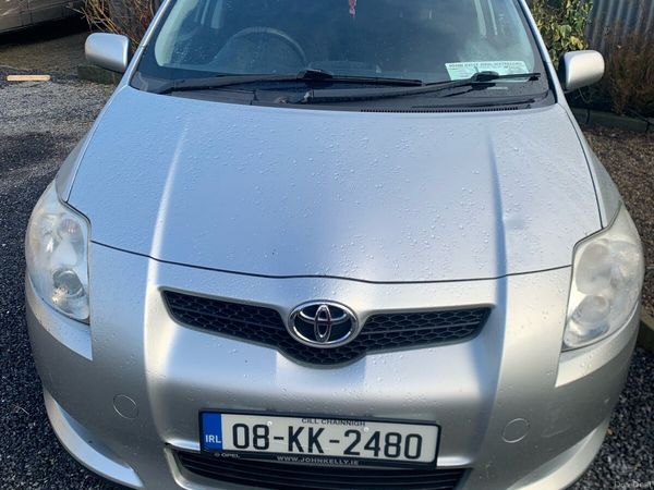 Toyota Auris Hatchback, Petrol, 2008, Silver