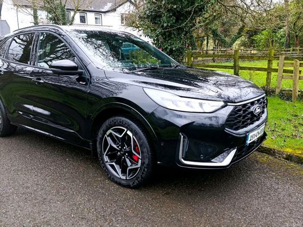 Ford Kuga SUV, Petrol Plug-in Hybrid, 2025, Black