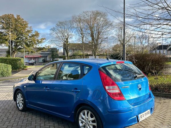 Hyundai i30 Hatchback, Diesel, 2010, Blue