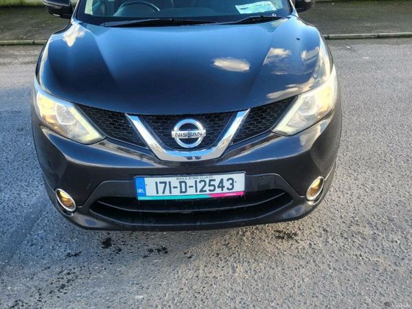 Nissan Qashqai SUV, Petrol, 2017, Black