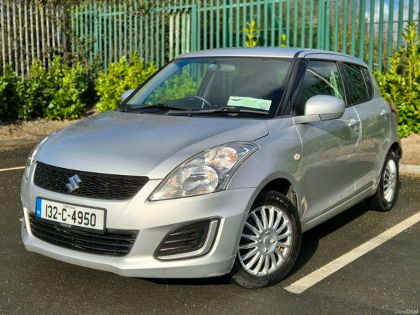 Suzuki Swift Hatchback, Petrol, 2013, Silver