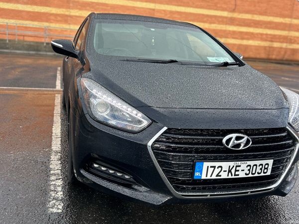 Hyundai i40 Saloon, Diesel, 2017, Black