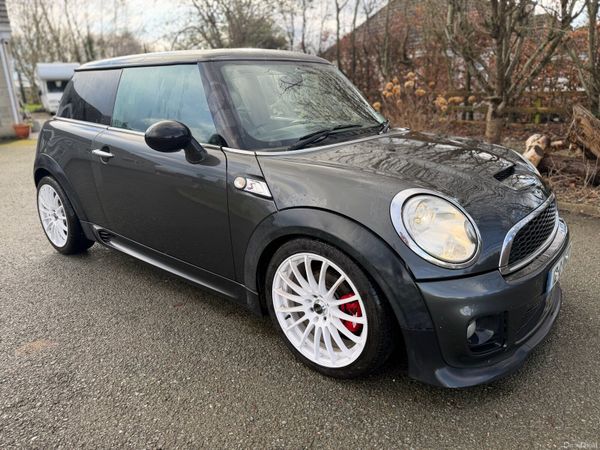 Mini Cooper Hatchback, Diesel, 2012, Grey
