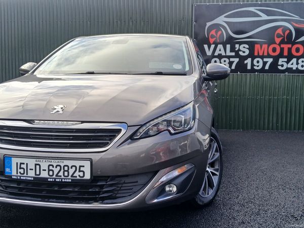 Peugeot 308 Hatchback, Petrol, 2015, Grey