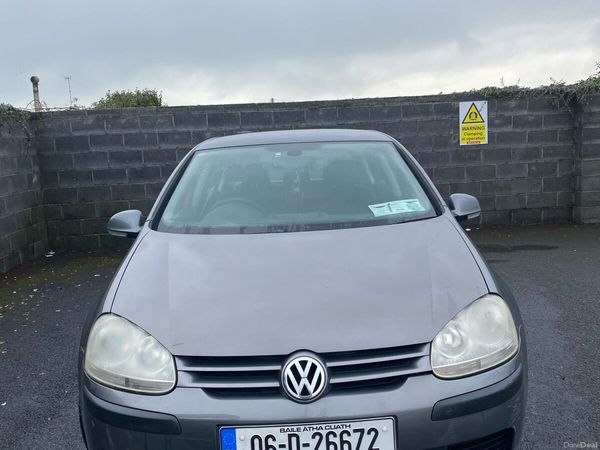 Volkswagen Golf Hatchback, Petrol, 2006, Grey