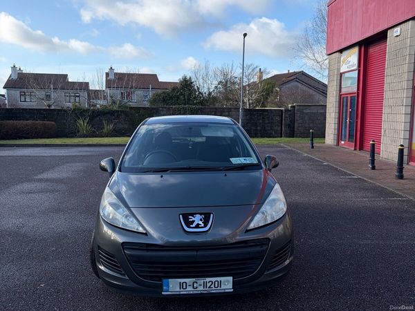 Peugeot 207 Hatchback, Diesel, 2010, Grey