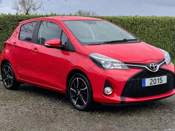 Toyota Yaris Hatchback, Petrol, 2015, Red