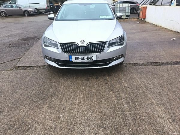 Skoda Superb Hatchback, Diesel, 2019, Silver