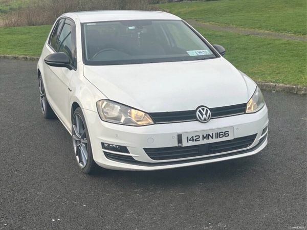 Volkswagen Golf Hatchback, Diesel, 2014, White