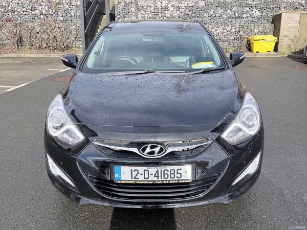 Hyundai i40 Saloon, Diesel, 2012, Black