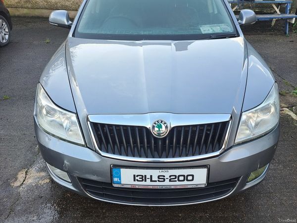 Skoda Octavia Saloon, Diesel, 2013, Grey
