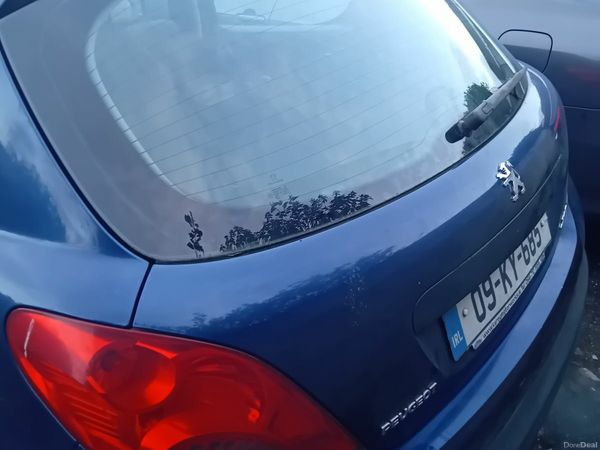 Peugeot 207 Hatchback, Petrol, 2009, Blue