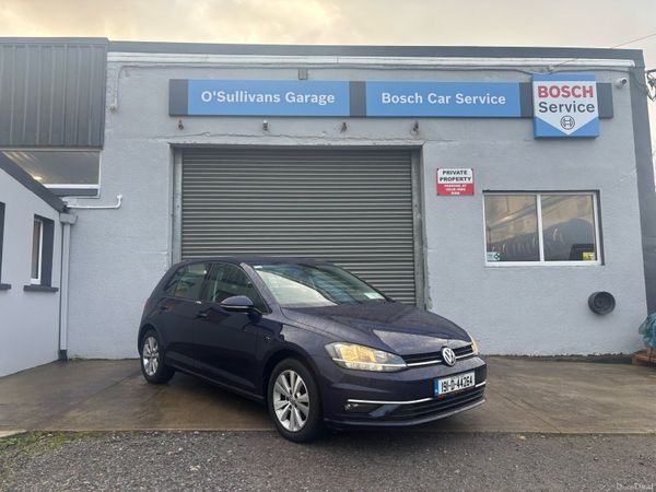 Volkswagen Golf Estate, Petrol, 2019, Blue
