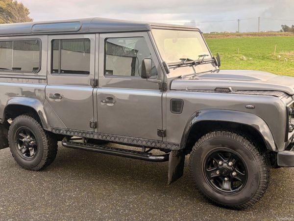 Land Rover Defender SUV, Diesel, 2012, Grey