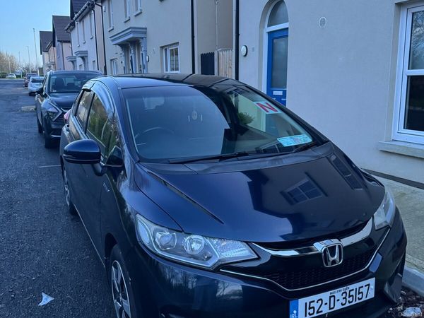 Honda Fit Hatchback, Petrol Hybrid, 2015, Blue