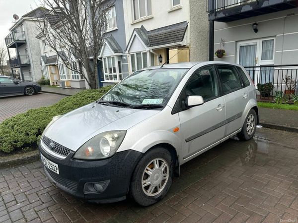 Ford Fiesta Hatchback, Petrol, 2008, Silver