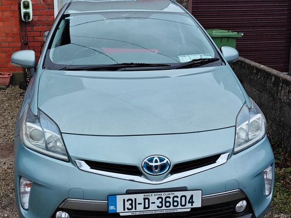 Toyota Prius Hatchback, Petrol Hybrid, 2013, Blue