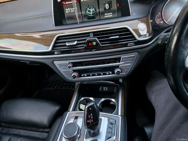 BMW 7-Series Saloon, Diesel, 2017, Black