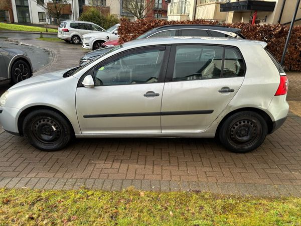 Volkswagen Golf Hatchback, Petrol, 2006, Silver
