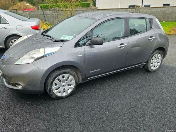 Nissan Leaf Hatchback, Electric, 2015, Grey