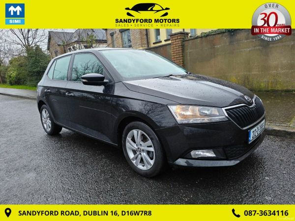 Skoda Fabia Hatchback, Petrol, 2021, Black