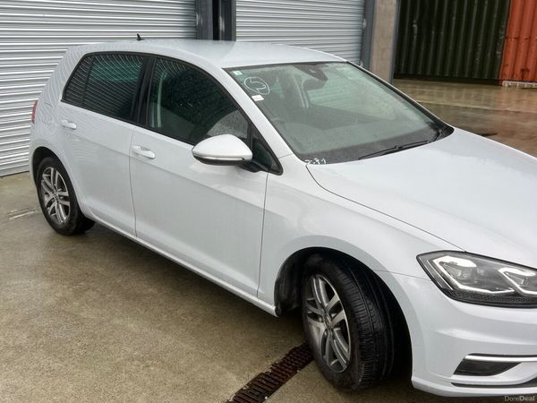 Volkswagen Golf Hatchback, Petrol, 2018, White