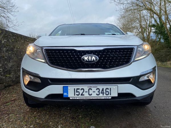 Kia Sportage SUV, Diesel, 2015, White